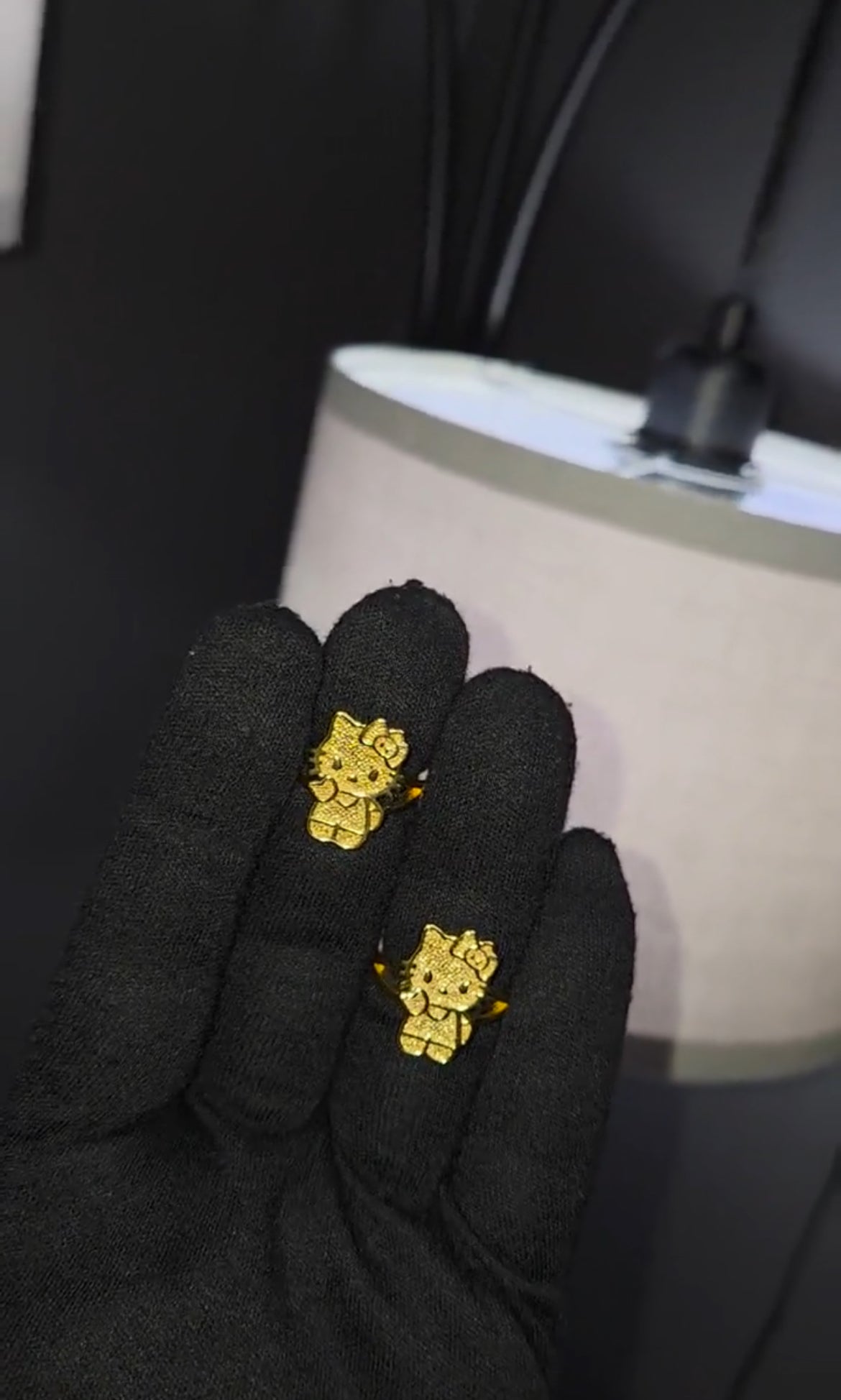 Hello Kitty Gold Ring