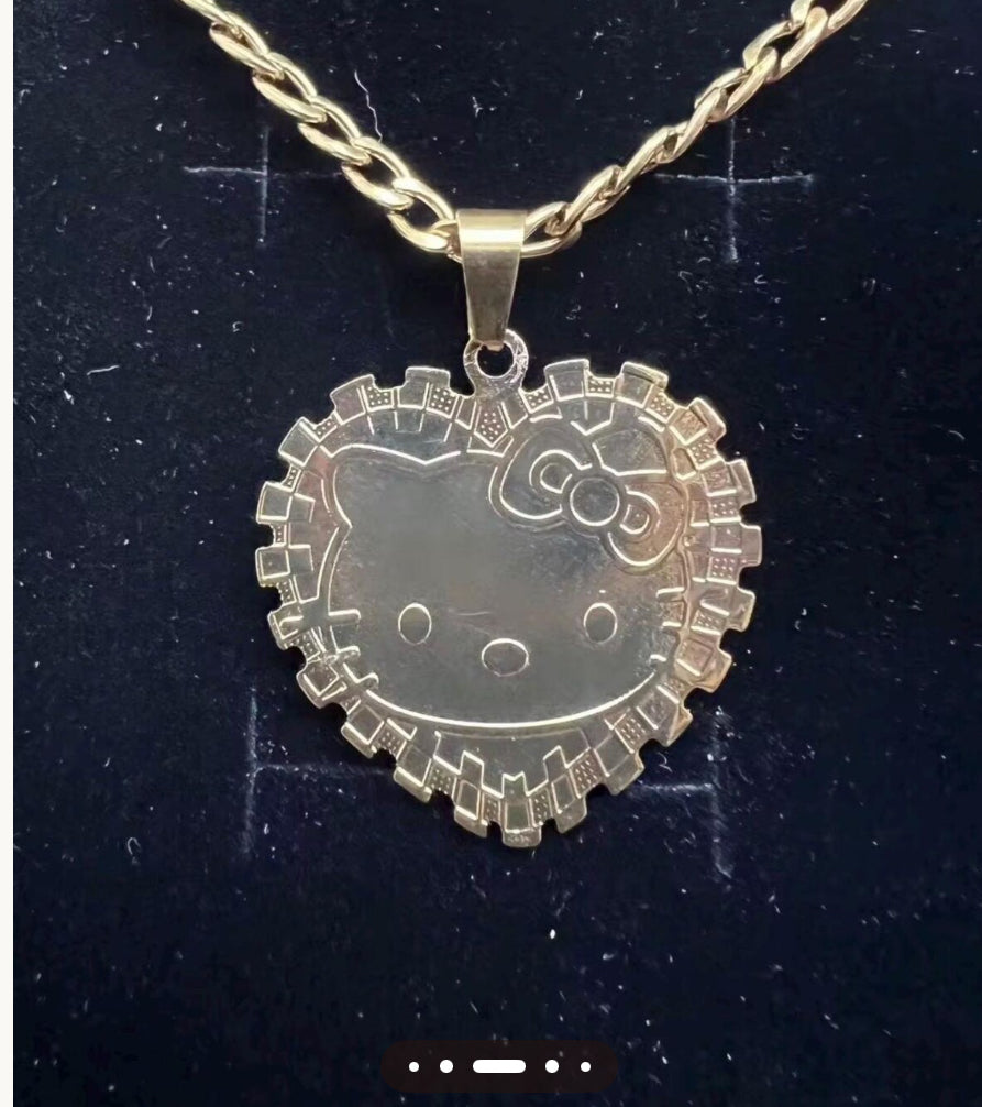 Rollie Heart Frame Necklace