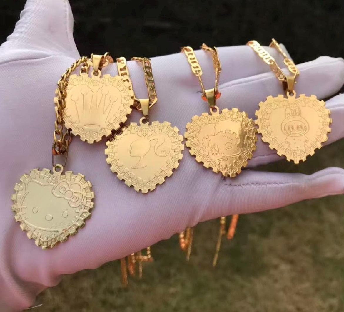 Rollie Heart Frame Necklace